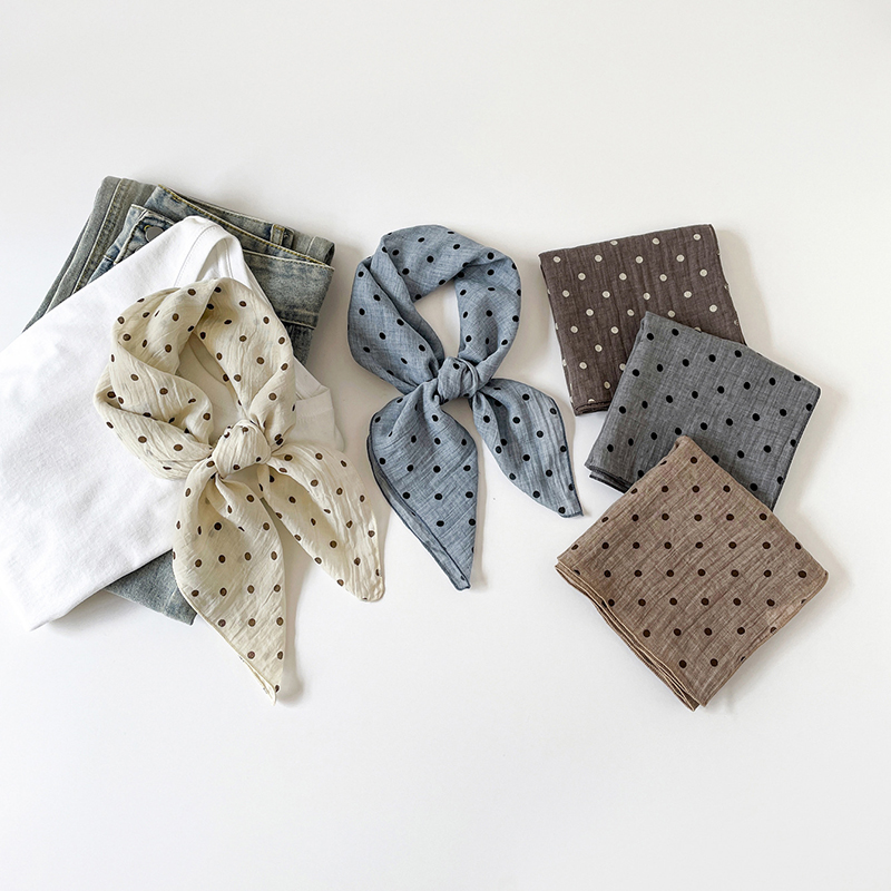 Nowa, jednokolorowa kwadratowa – Bandana Cotton recenzja i cena