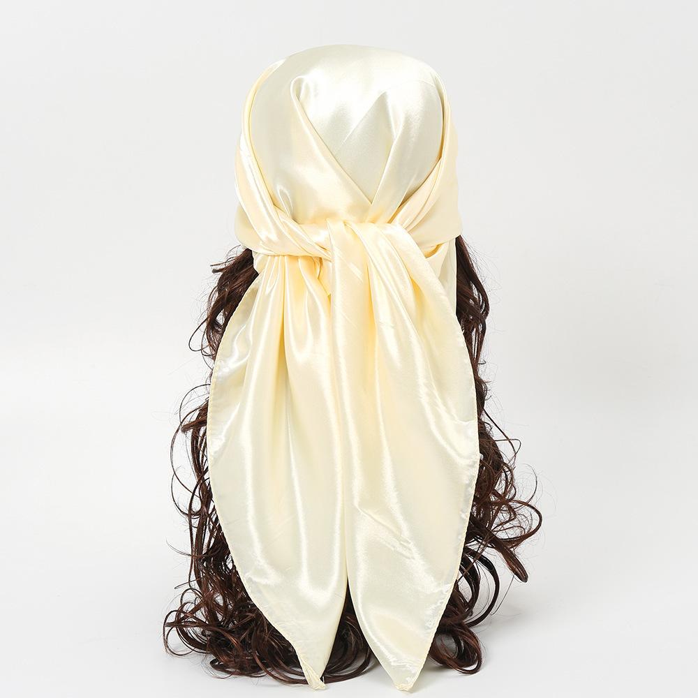 Chusta damska 90 cm w jednolit – Scarf Silk Square recenzja i cena